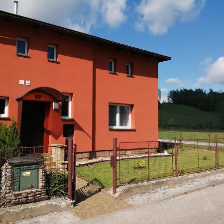 Ubytovani 67 Villa Kuncice nad Labem Eksteriør billede